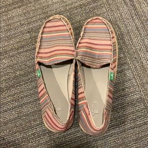 Size 9 Sanuk Slip-ons